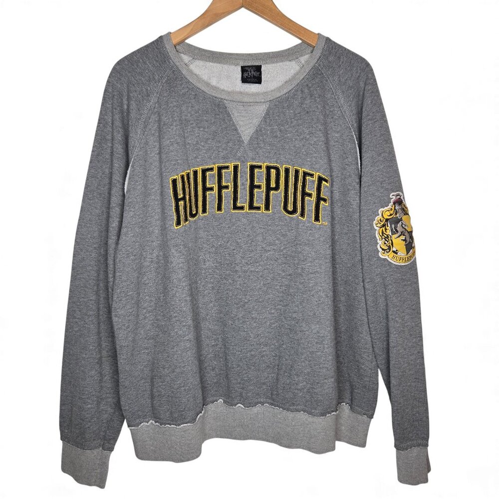 Harry Potter Hufflepuff Sweat Shirt Heather Grey Crest Patch Spell Out 2XL